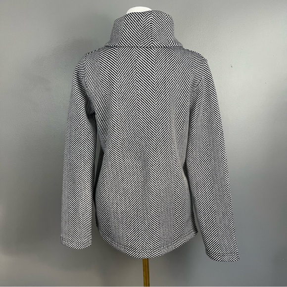 J.Crew Factory Size Small Long Sleeve Funnelneck Pullover Sweatshirt Black Ivory - Picture 4 of 9